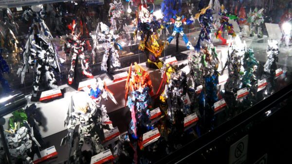 ガンダムベース