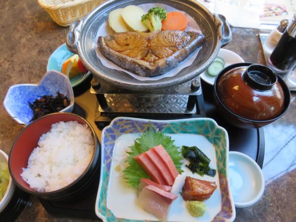 和風レストラン 花蘰（はなかづら）